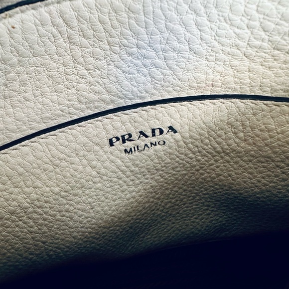 PRADA VITELLO PHENIX CROSSBODY BAG - Picture 9 of 12